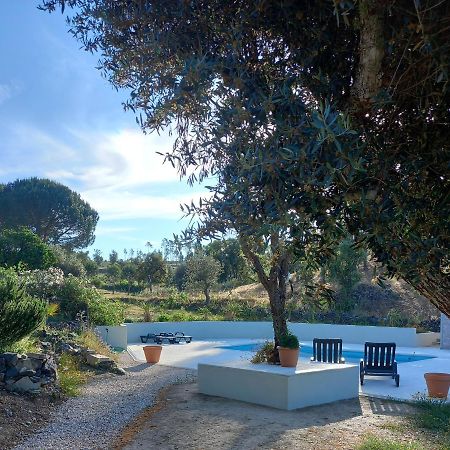 Vale De Garcia Al 5357 Villa Colos  Buitenkant foto